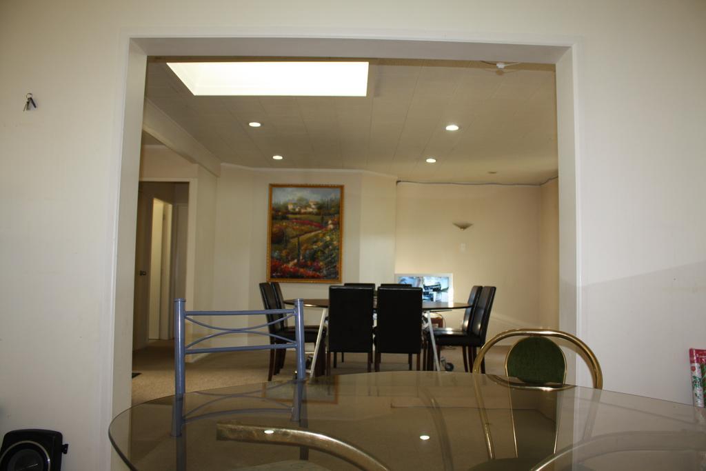 Abella Inn Auckland Exterior photo